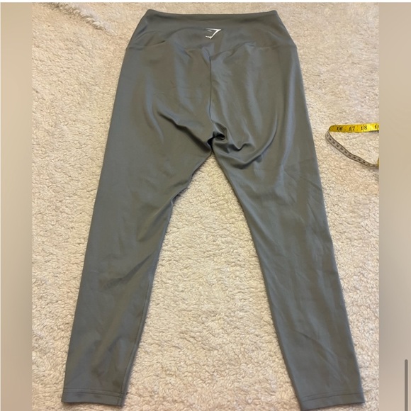 Gymshark cropped leggings - Picture 2 of 6